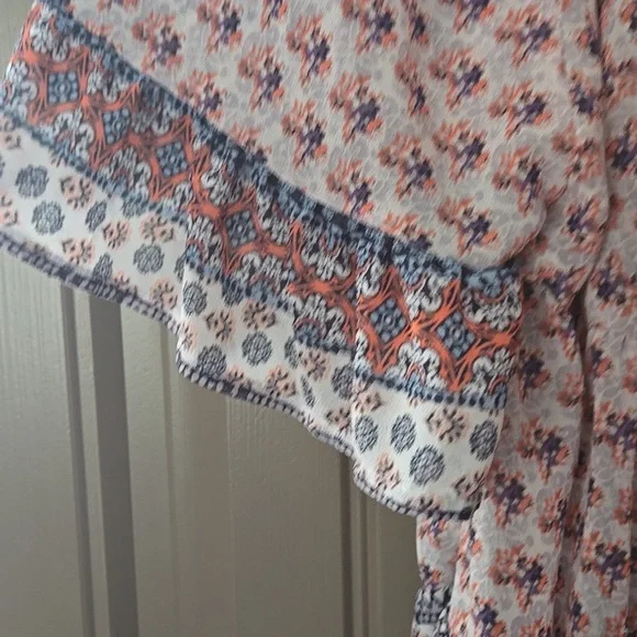 Boho Floral Print, Festival Bouse, Fairy, Semi Sheer, Whimsigoth, Angel sleeves - Picture 4 of 14